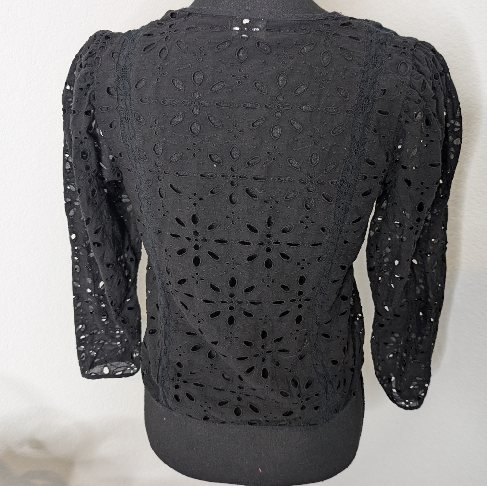 đ Aritzia Wilfred Crochet Sheer Cardigan Black - Picture 2 of 5